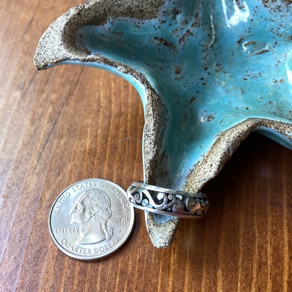 NWOT Beautiful Premier Designs ring size 6 - Picture 5 of 5